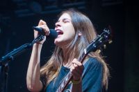 15_haim_tv_4