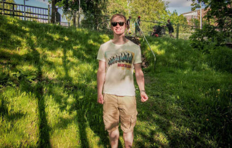 Tuomas Seppäsellä on hymy herkässä, kun edessä on elämän ensimmäinen Ilosaarirock.