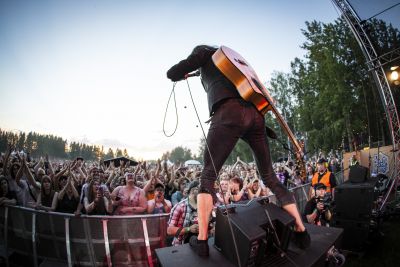 Ilosaarirock 2018: Gogol Bordello, Ilosaarirock 2018 perjantai.