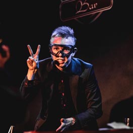Magician Kristian Backman