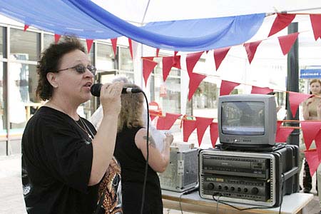 043_karaoke