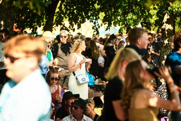 The wait. Photo: Arttu Kokkonen / Ilosaarirock 2025