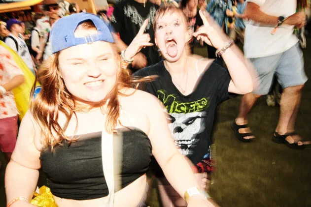 All good in the pit! Photo: Arttu Kokkonen / Ilosaarirock 2025