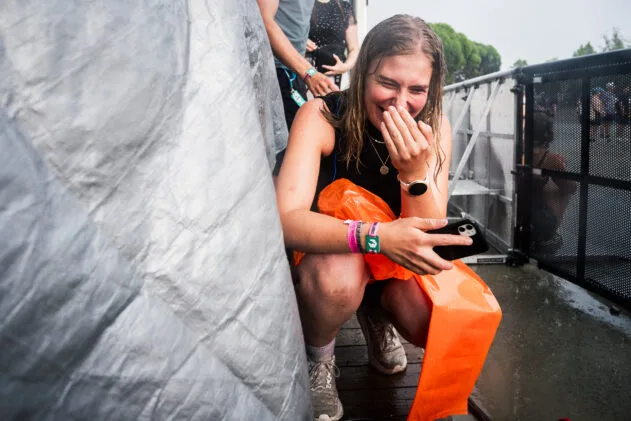 Rain caught us by surprise. Photo: Minna Karhunen / Ilosaarirock 2025
