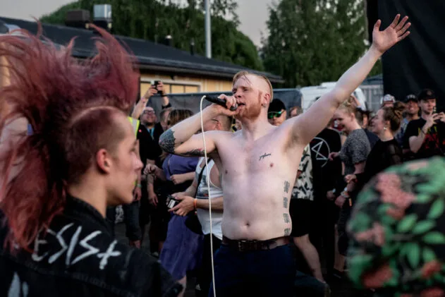 Nyrkkitappelu. Photo: Pasi Räsämäki / Ilosaarirock 2025