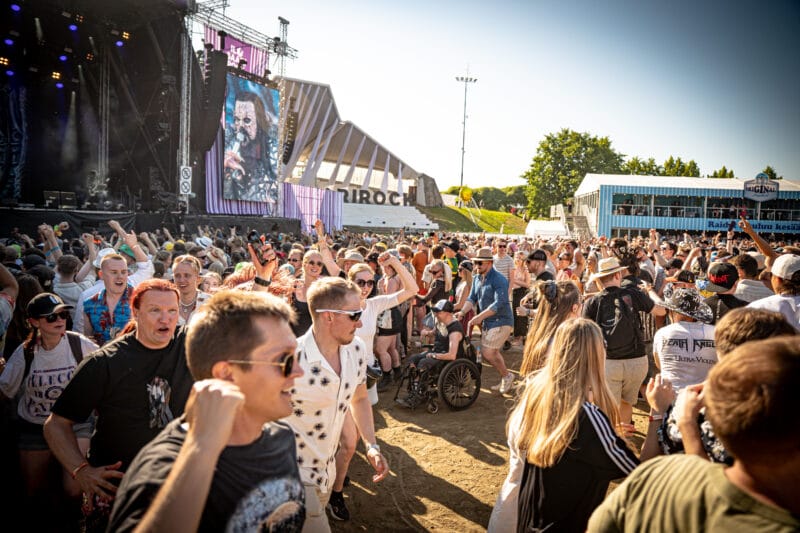 Ilosaarirock_2025_Moshpit_Lordi_kuvaaja_OskariHassinen