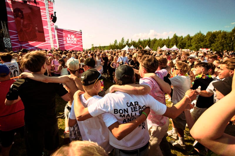 Ilosaarirock_2025_Yleiso_Turisti_kuvaaja_ArttuKokkonen