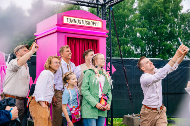 Yhteiskuva! Kuva: Roosa-Maria Kauppila