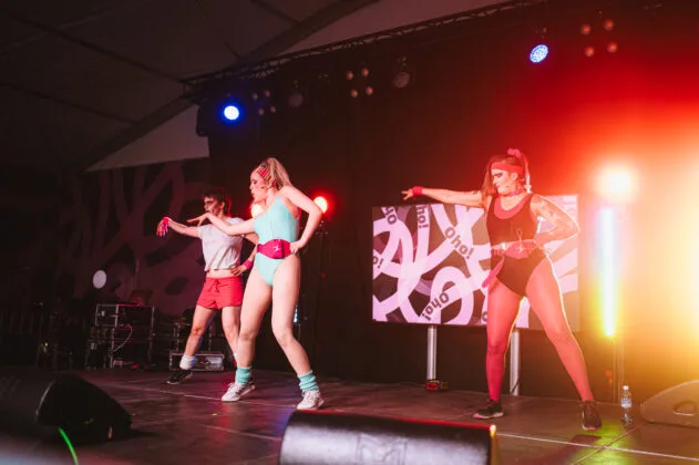 Drag-jumppa. Kuva: Ellinoora Luokkakallio